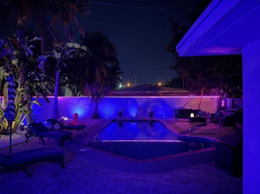 Azure Dreams House Heated Pool Modern Design